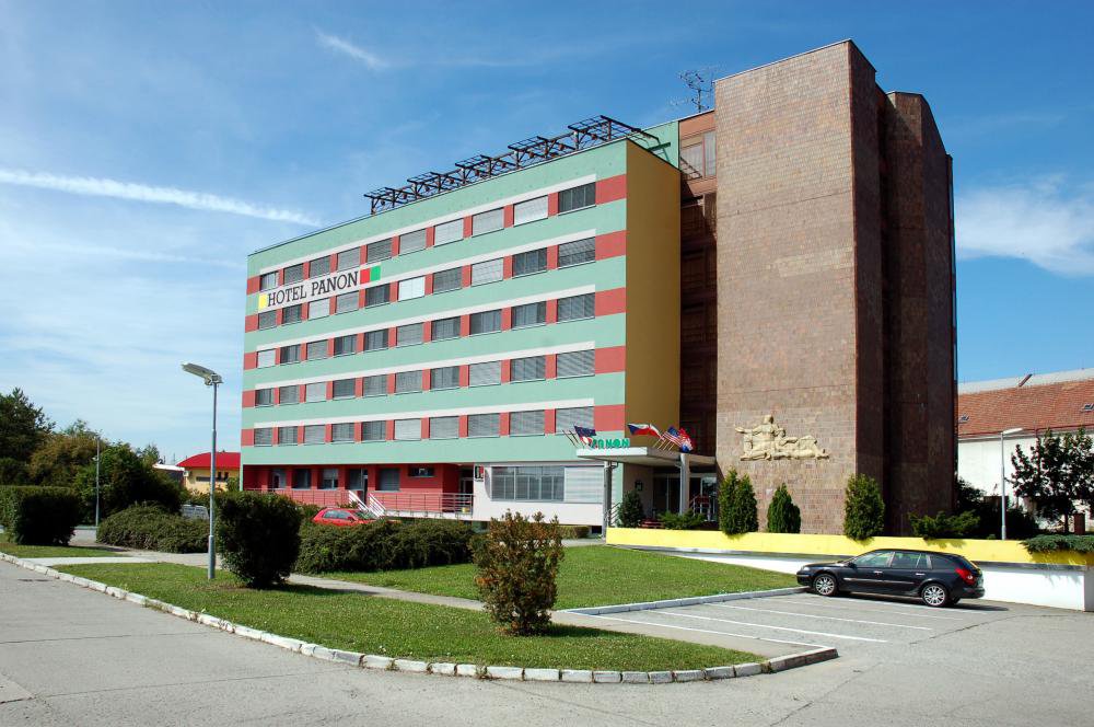 , HOTEL PANON, Hodonín