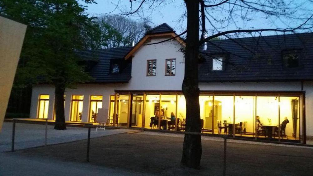 Hlavní, Rekovice - restaurace & lesní hotel, Frenštát pod Radhoštěm