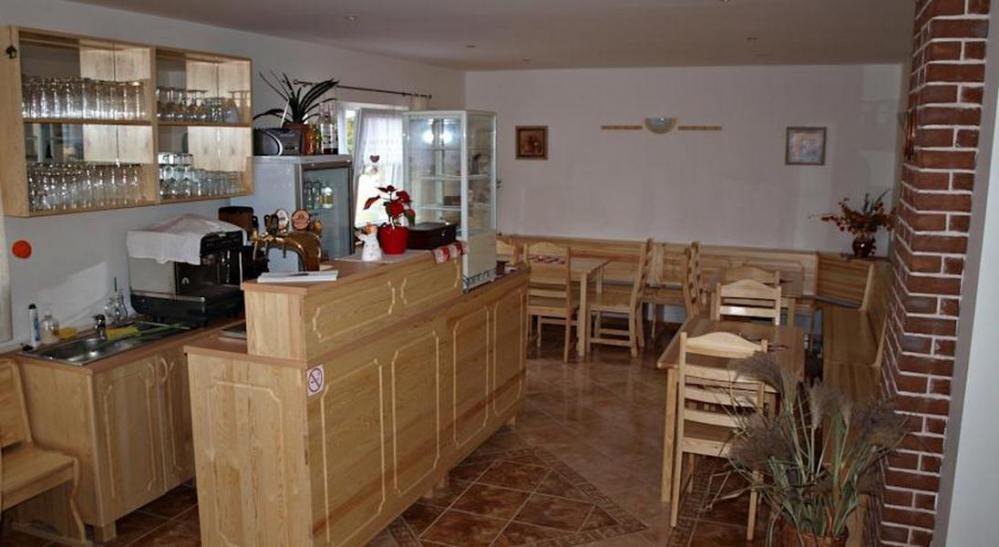 , Kavárna Lucie s ubytováním, Těrlicko