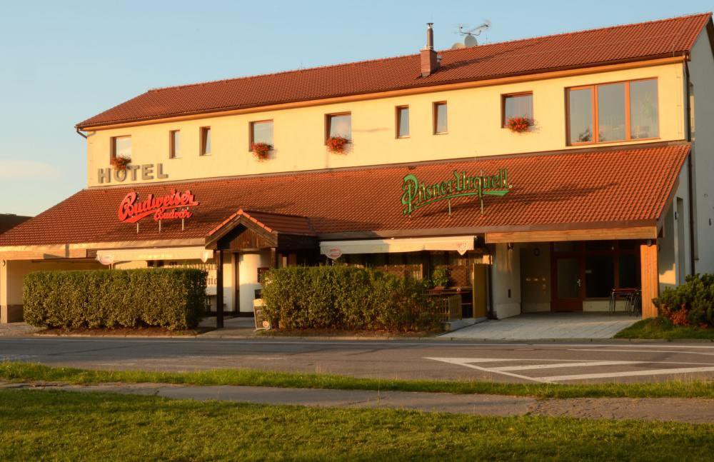 , Hotel Signál Pardubice - Dubina, Pardubice