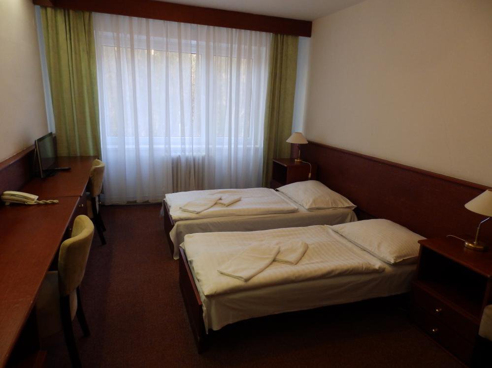 , Hotel Astra, Tuchlovice