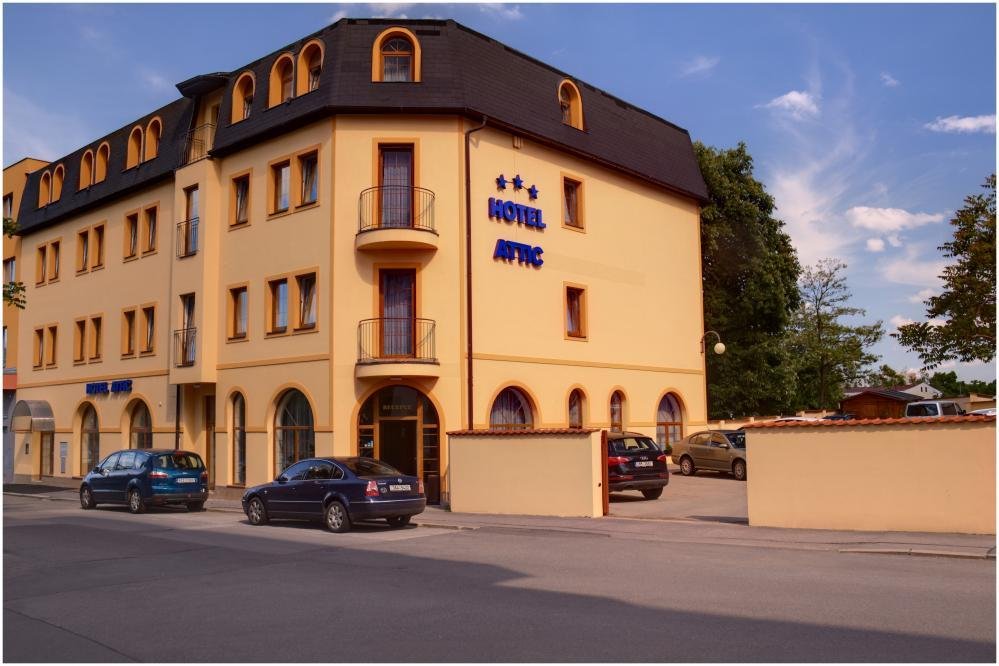 , Hotel Attic, Praha