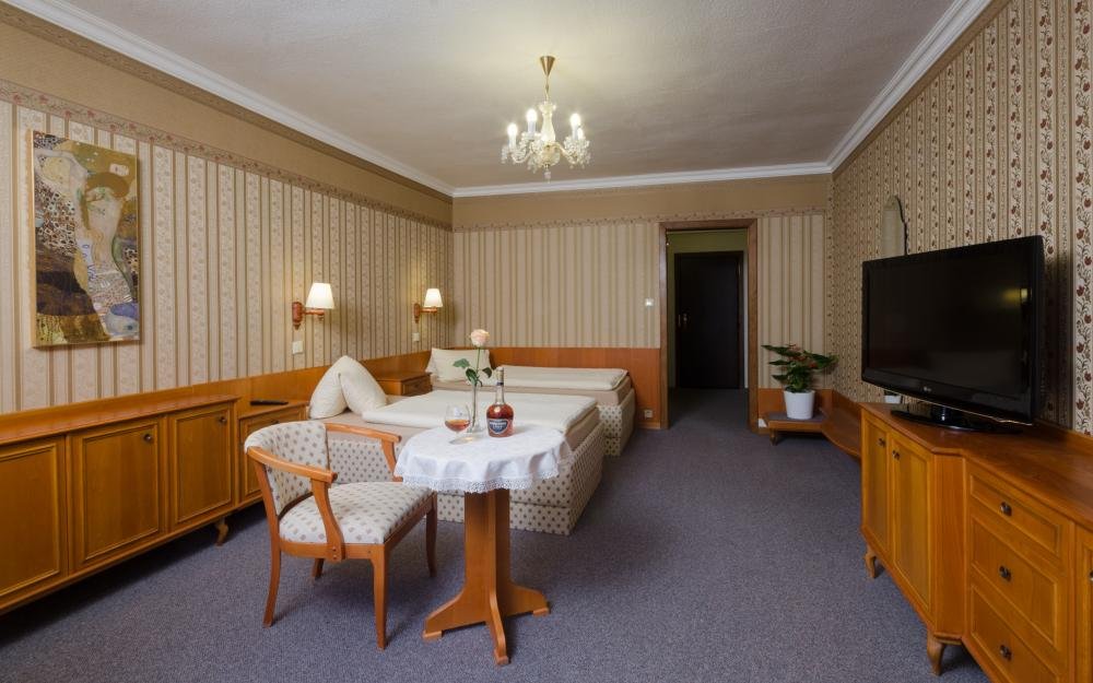 , Hotel Ostrov, Nymburk