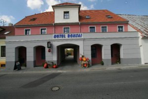 Hotel Bonsai s.r.o., Mikulov, Hlavní