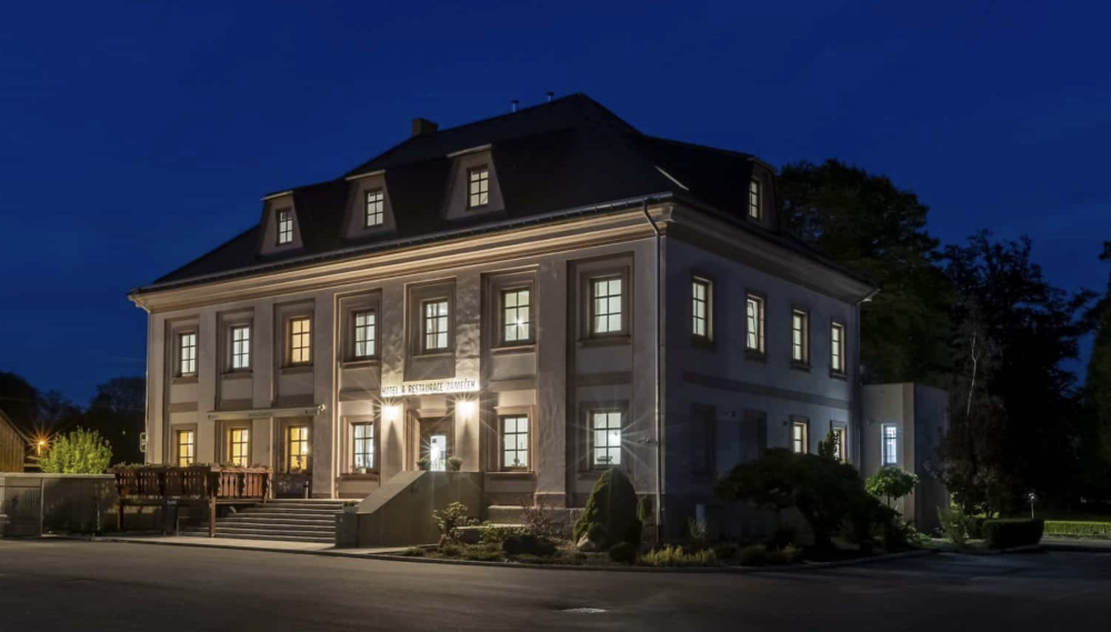 Hotel Zámeček Raspenava
