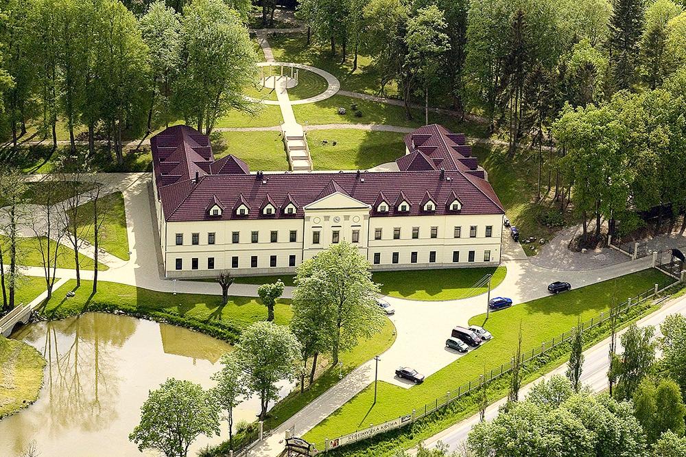 Zámek Kamenný Dvůr