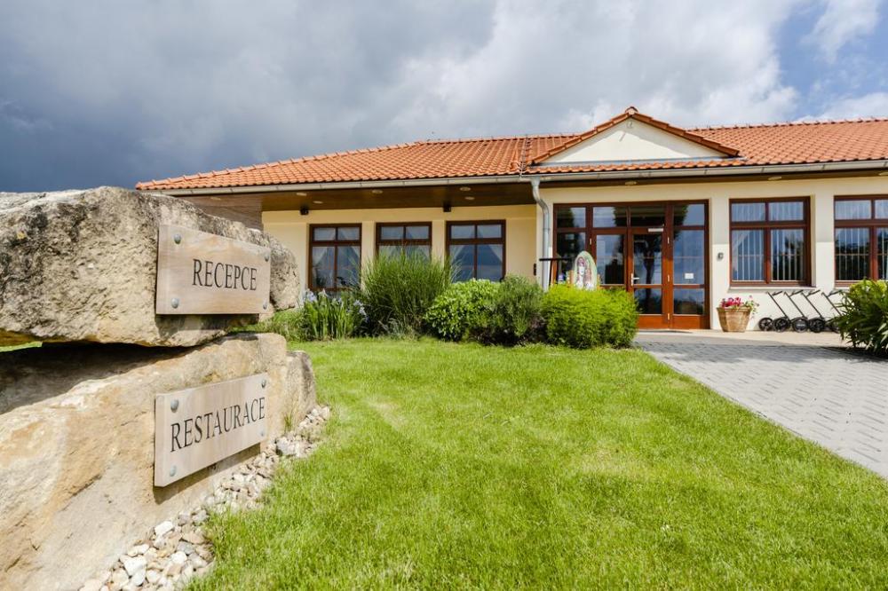GOLF HOTEL AUSTERLITZ