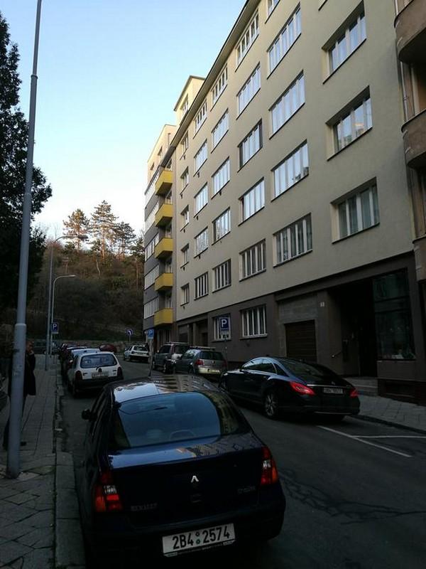 HAAS APARTMENTS STOJANOVA