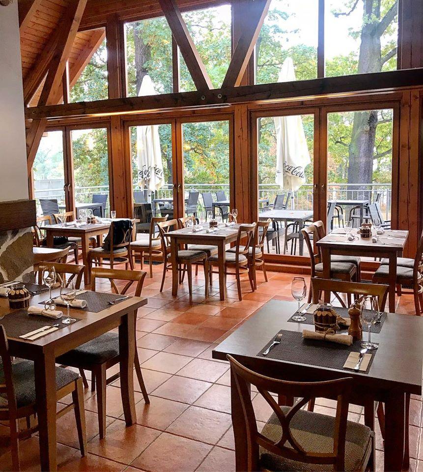 PARKHOTEL HLUBOKÁ NAD VLTAVOU