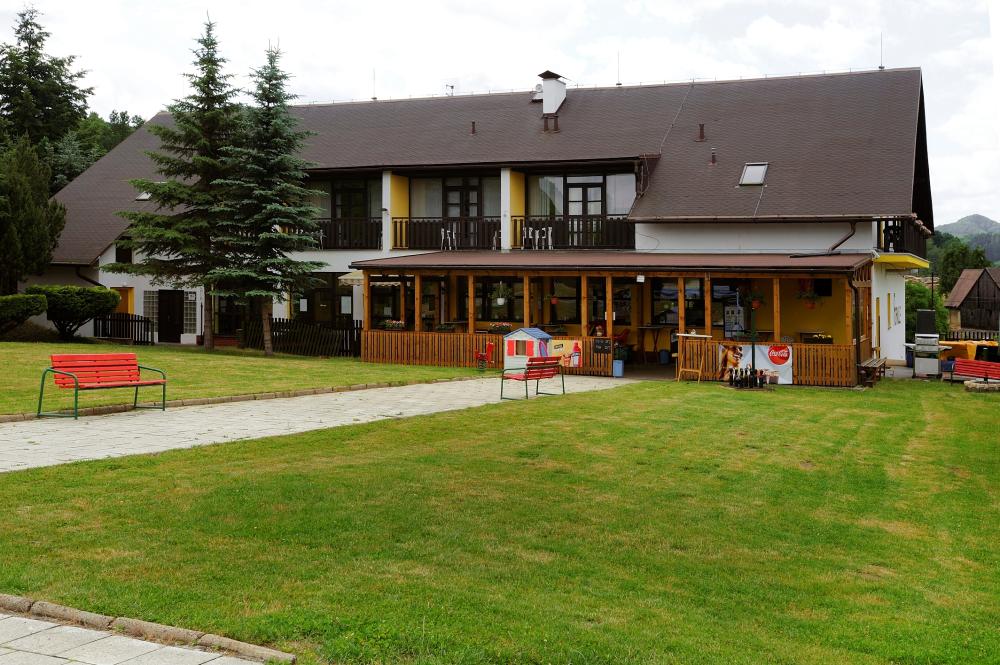 HOTEL a KEMP FORMULE DĚČÍN